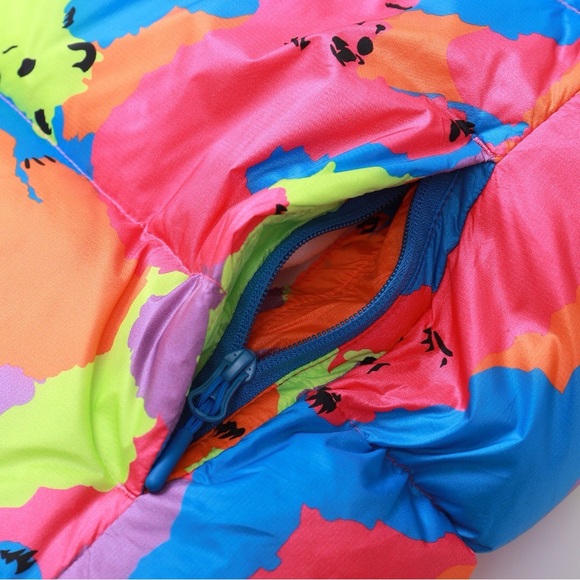 Women’s Canada Goose Colored Vest - Picture 6 of 15